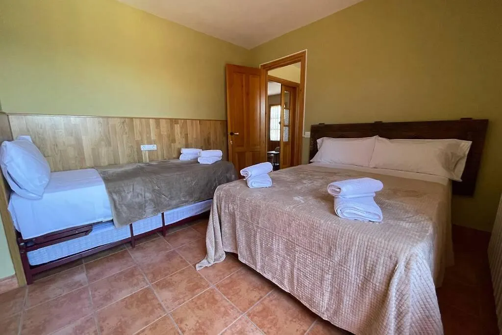 Ca L'Albert - Casa Rural Acollidora Isona