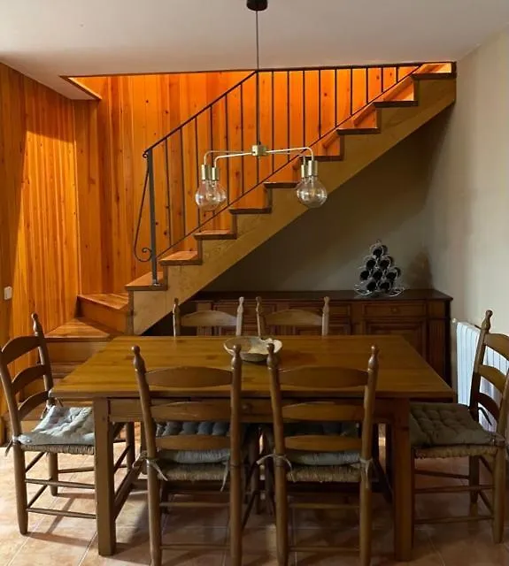 Country house Ca L'Albert - Casa Rural Acollidora Isona